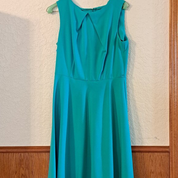 DRESSES!!! - Picture 5 of 16